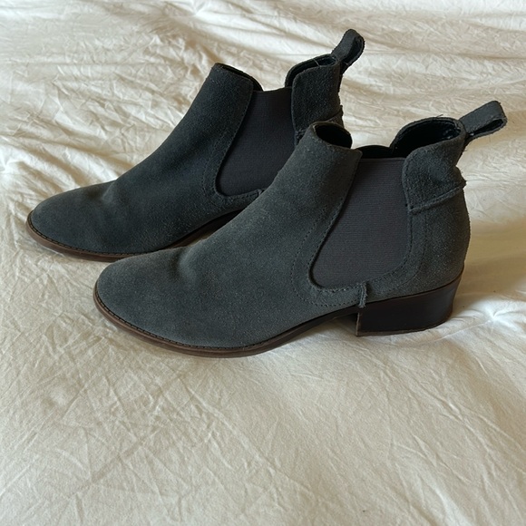 Steve Madden dicey Chelsea boot - Picture 1 of 5